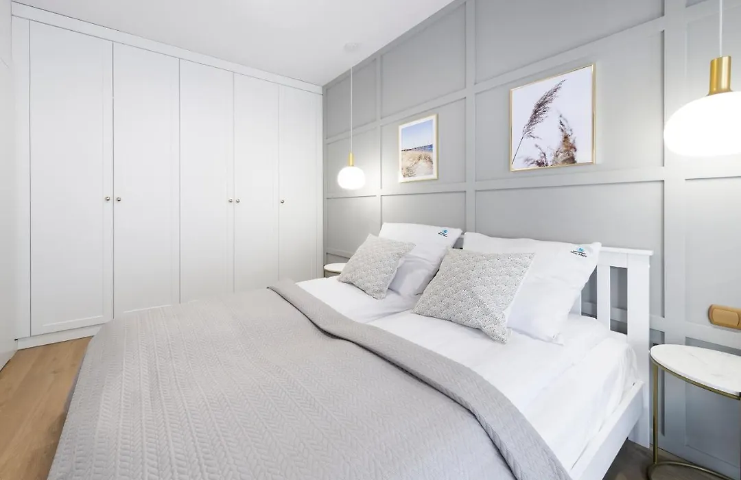 Blue Mare Dubai Kasprowicza 20B, FREE Parking, Pool, Jacuzzi, Sauna, Gym-1
